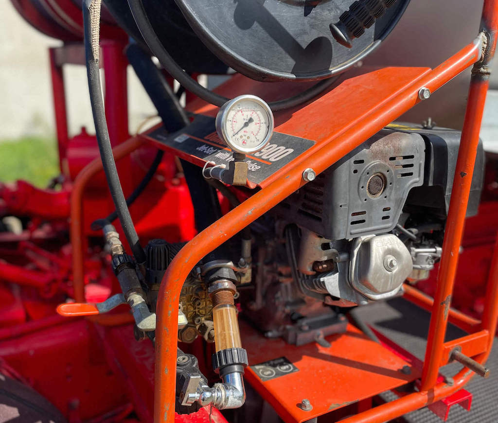 Илосос-ассенизатор