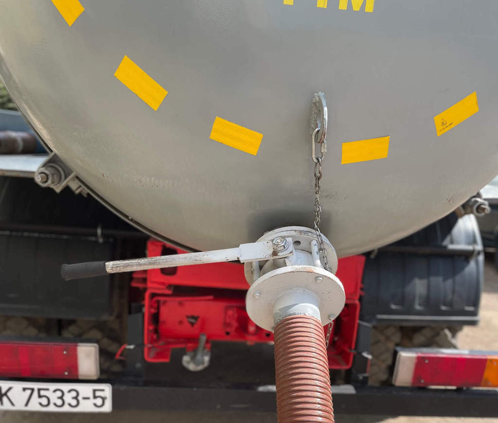 Илосос-ассенизатор